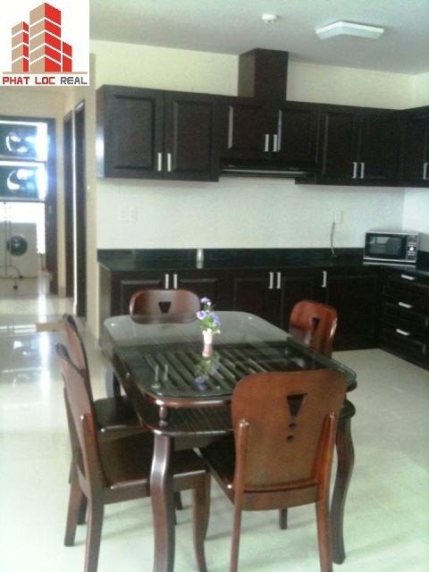 Cho thuê căn hộ Satra Phú Nhuận đầy đủ tiện nghi 2 phòng ngủ 