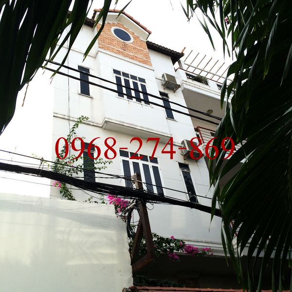 Villa - Biệt thự cho thuê Quận 2 giá 40 triệu/th phường Thảo Điền