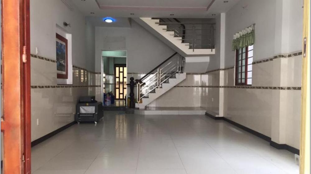 Cho thuê văn phòng An Phú – An Khánh, Quận 2. DT: 10m x20m, 1 trệt, 2 lầu