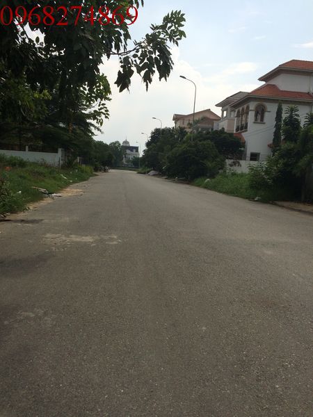 Villa - Biệt thự đường Nguyễn Văn Hưởng, Phường Thảo Điền Quận 2 cần cho thuê