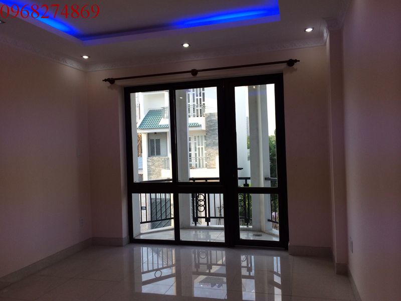 Cho thuê biệt thự - villa mới xây khu 215 Nguyễn Văn Hưởng, Phường Thảo Điền, Quận 2