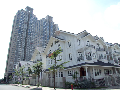 Cho thuê căn hộ chung cư Saigon Pearl, quận Bình Thạnh, 3 phòng ngủ, nội thất cao cấp giá 1100$/th