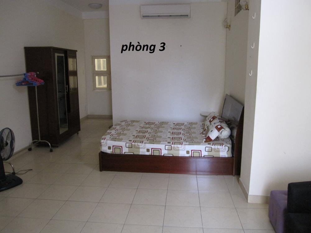 Cho thuê nhà 04 phòng ngủ đường Lê Văn Sỹ, quận 3, 150m2: 21 triệu/tháng