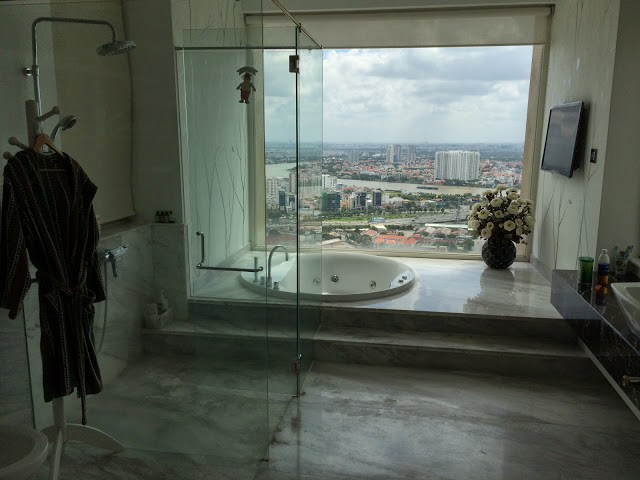 Cho thuê căn hộ penthouse Saigon Pearl – DT: 238m2, nội thất cao cấp - 0936 522 199