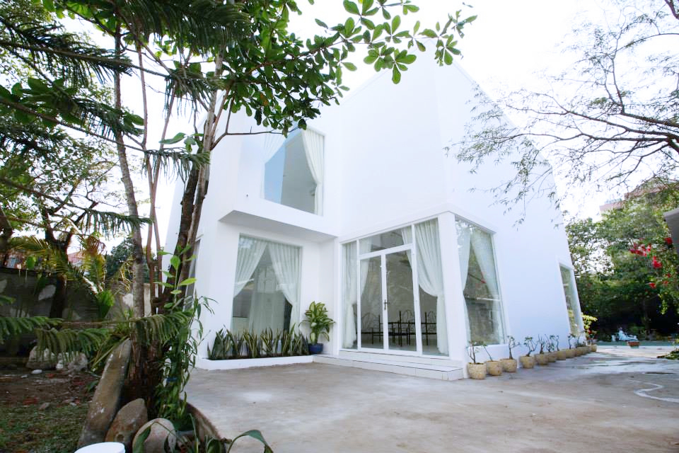 Cho thuê villa compound có hồ bơi đường Trần Não, quận 2, thiết kế hiện đại: 22.5 triệu/tháng