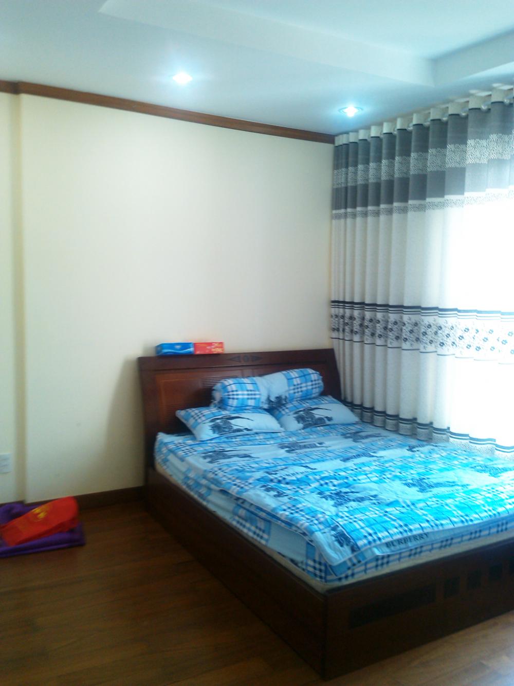 Cho thuê căn hộ Phú Hoàng Anh, quận Nhà Bè, 88 m2 với 2 phòng ngủ: 12.4 triệu/tháng