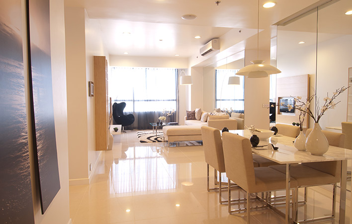 Xuất cảnh cho thuê gấp căn hộ Sunrise City Q7, mới thiết kế nội thất cao cấp đẹp hơn nhà mẫu