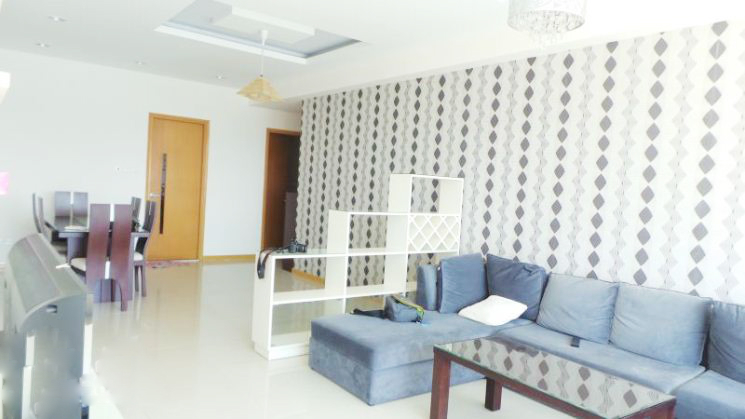 Cho thuê căn hộ Saigon Pearl, quận Bình Thạnh, tầng 19 và rất yên tĩnh