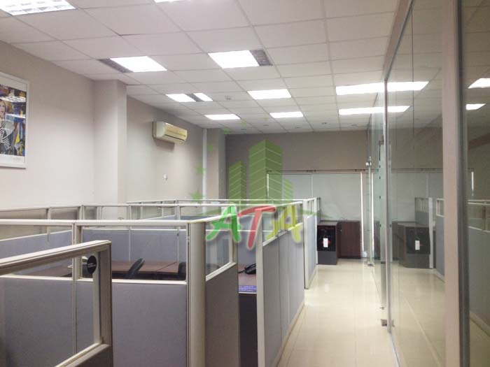 văn phòng giá tốt tại Tô Hiện Thành, Q10 64m2 giá 17 triệu tel 0902326080