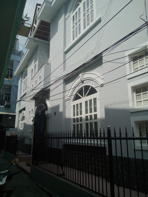 Cho thuê nhà nguyên căn số 42/12  Mai Văn Ngọc, P.10 Q,Phú Nhuận dt : 5 x 11m, nhà trệt, 