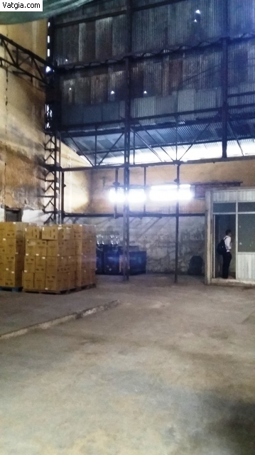 Cần cho thuê kho xưởng khu vực gần cảng Quận 4, mt Nguyễn Tất Thành 300m