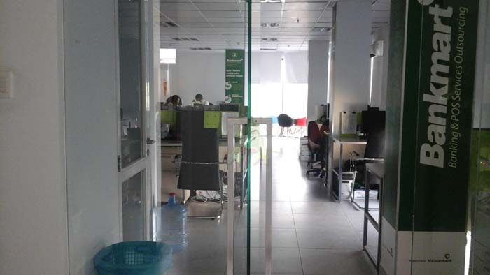 Văn phòng MT đường Phan Đăng Lưu, diện tích 40 - 50 m2 giá 12 USD / m2 All in