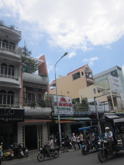 Cho thuê nhà mặt phố tại Đường Bàu Cát 1, Phường 1, Tân Bình, Tp.HCM