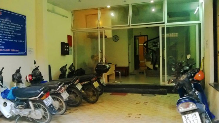 Phòng cho thuê đường Nguyễn Kiệm, gần Ngã Tư Phú Nhuận, WC riêng, 18m2, giá 2,2 triệu/th