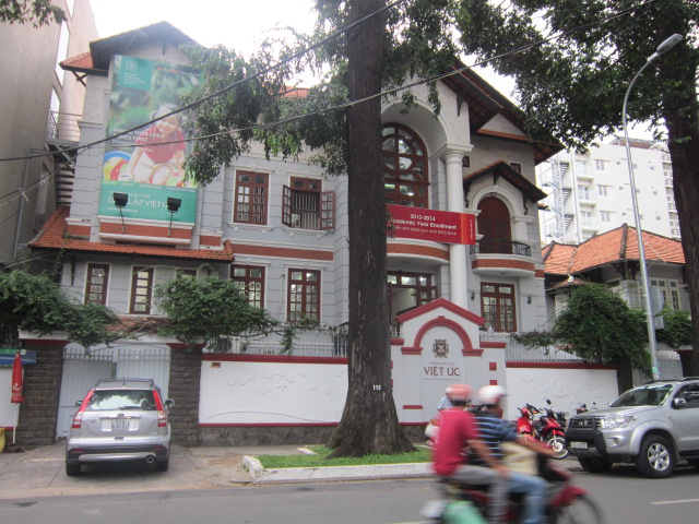 Cho thuê nhà mặt phố tại Đường Phạm Văn Bạch, Phường 5, Tân Bình, Tp.HCM