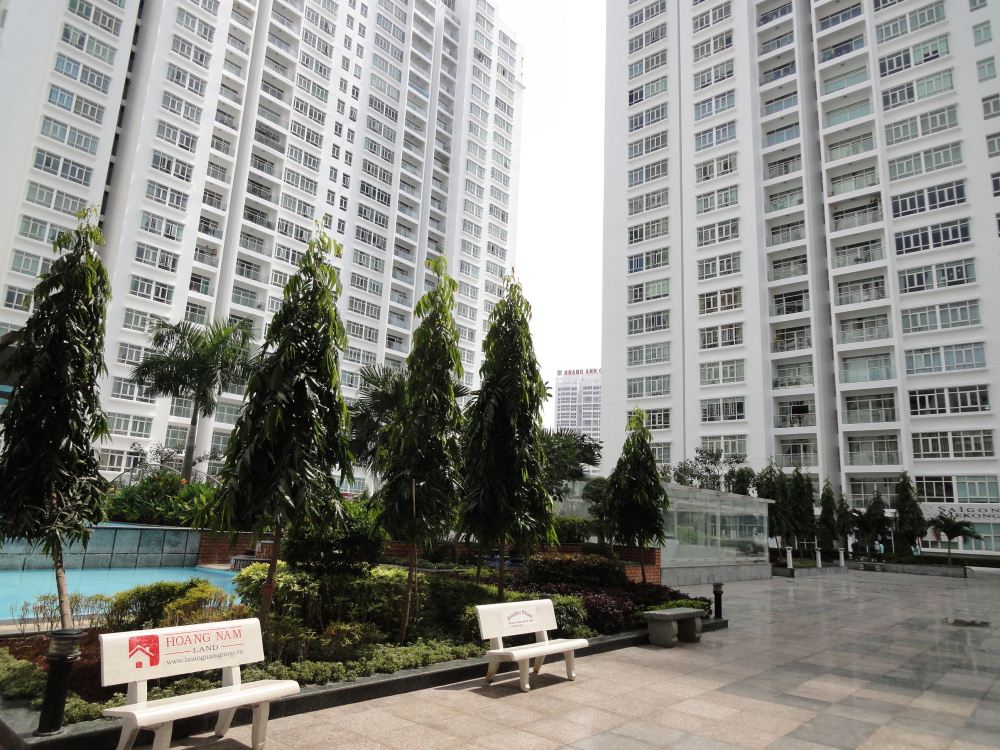 Cho thuê gấp căn hộ CC New Saigon gần Q7, 2PN và 3PN tặng nội thất lầu cao, giá thuê 11tr/tháng