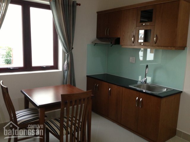Cho thuê căn hộ dịch vụ đường Nguyễn Thị Minh Khai, Quận 1, 01 phòng ngủ 50m2, giá 9 triệu/tháng