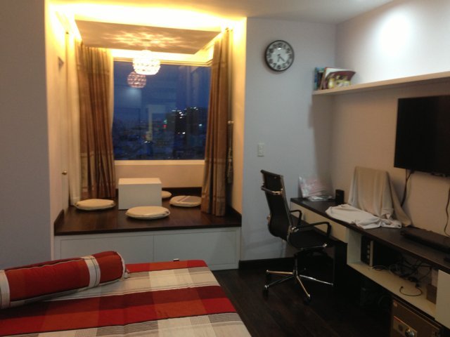 Cho thuê căn hộ tại cao ốc BMC Tower, đường Võ Văn Kiệt, quận 1, 03 PN, 134m2, giá 27.29 tr/th