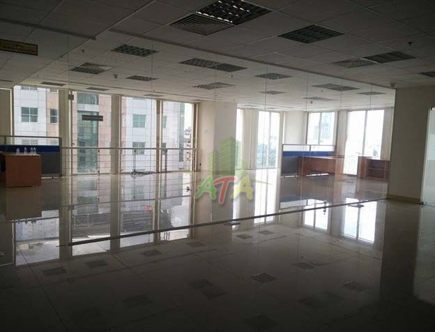 Văn phòng đẹp đường Phan Đăng Lưu, Q. Bình Thạnh 112 m2 + (210 nghìn / m2) tel 0902 326 080