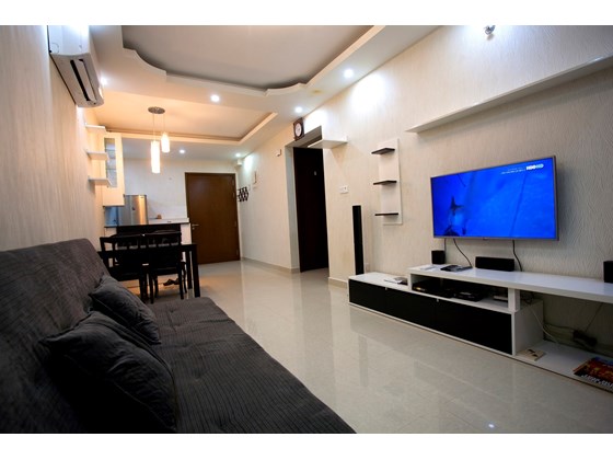 Cho thuê căn hộ cao cấp Him Lam Chợ Lớn, quận 6, TPHCM. 102m2, full nội thất, giá 13 triệu/tháng