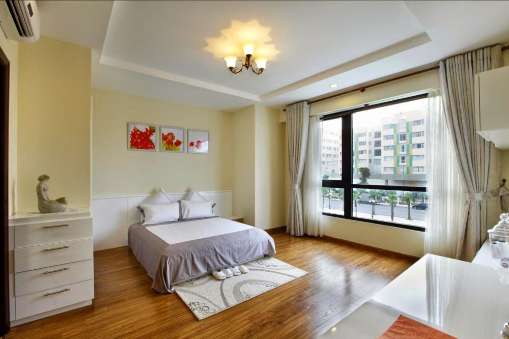 Cần cho thuê căn hộ Thuận Việt, quận 11, DT: 76 m2, 2PN