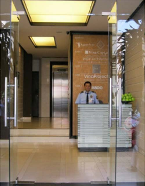 Văn phòng MT đường Hai Bà Trưng, gần bến Bạch Đằng, Q. 1. DT: 240 m2