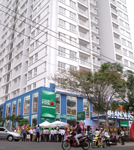 Cho thuê chung cư tại The Hamorna Trương Công Định. Diện tích: 80m2 2PN, 2 vệ sinh,Giá: 12 triệu/tháng. 0902855182