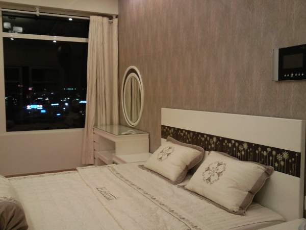 Cho thuê căn hộ chung cư Botanic, quận Phú Nhuận, 3 phòng ngủ nội thất Châu Âu, giá 28.95 tr/th