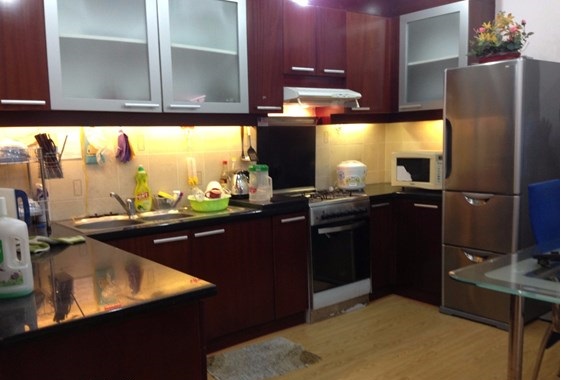 Cho thuê căn hộ Hùng Vương Plaza – MT Hồng Bàng, Q5, DT 130m2, 3PN, 3WC, nhà đầy đủ nội thất