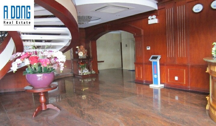 Văn phòng đẹp cho thuê nguyên sàn đường Nguyễn Văn Trỗi - DT 210m2, giá 79,7tr/th - LH 01263219886
