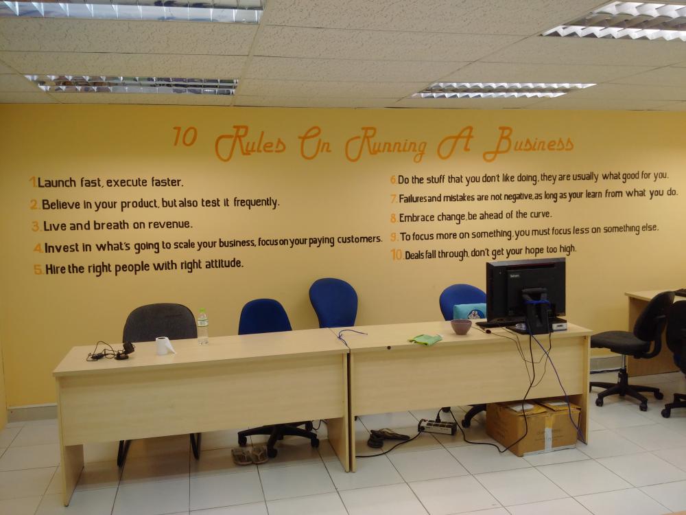 Chúng tôi đang cần share văn phòng làm việc
