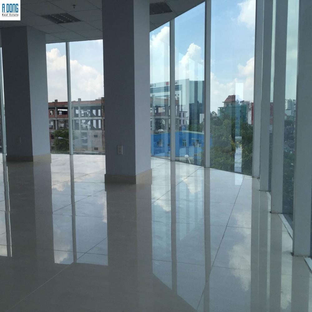 Cho thuê văn phòng tại đường Cộng Hòa, Phường 13, Tân Bình, Tp. HCM diện tích 176m2 giá 43 triệu/th