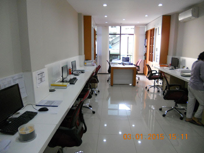 Văn phòng 40 m2 = 11 triệu / tháng,đường Cao Thắng Full nội thất,Tel 0902 326 080 