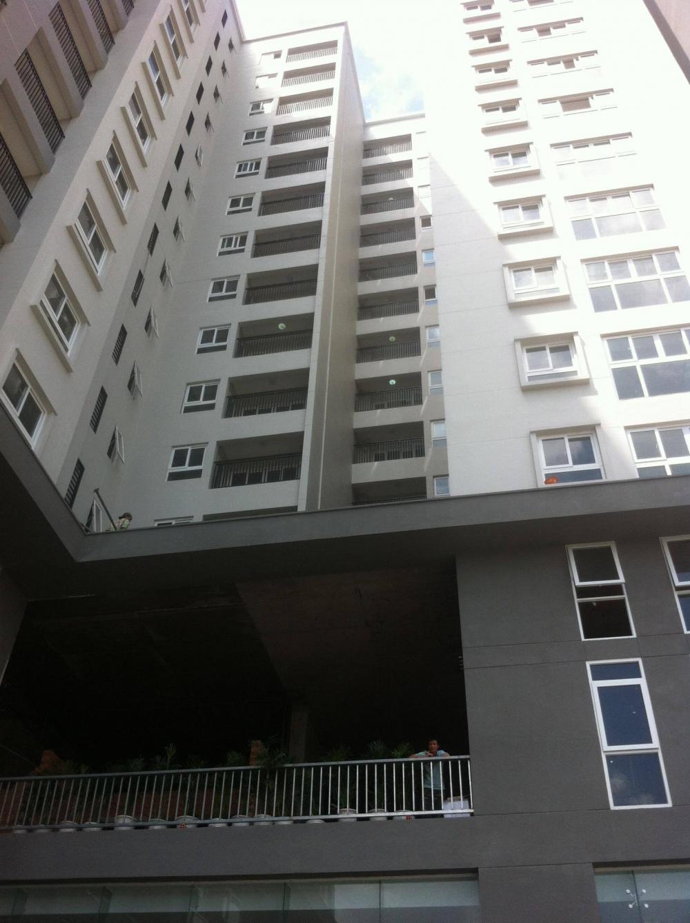 Cho Thuê chung cư tại The Gaden - Tân kì Tân Quý. Diện tích: 65m2 gồm 2 phòng ngủ, 2wc, 8tr/tháng 0902855182