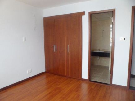 Cho thuê căn Penthouse chung cư SamLand Giai Việt, Quận 8, DT 400m2, 4PN, giá 24.49 triệu/th