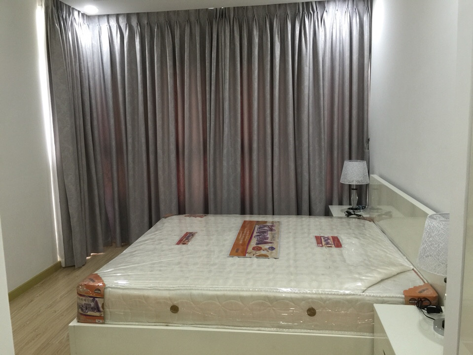 Cho thuê căn hộ Penthouse Phú Hoàng Anh, 3 phòng ngủ trần cao 6m, nhà thiết kế nội thất cao cấp