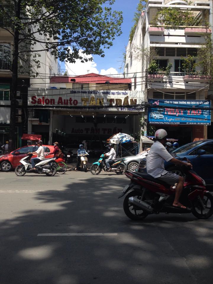 Cho thuê nhà mặt phố tại đường Nguyễn Tất Thành, Phường 18, Quận 4