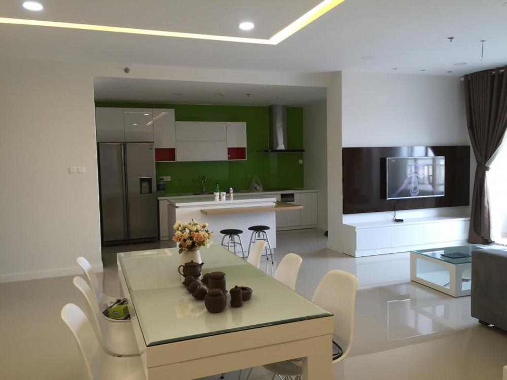 Cho thuê căn hộ Sunrise Central, 147m2, 3 phòng ngủ, 2WC, nội thất đẹp và sang trọng