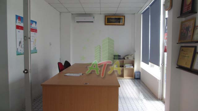 Văn phòng đường Bùi Thị Xuân, Q. 1 full nội thất DT: 30 m2 = 8 triệu Tel 0902 326 080