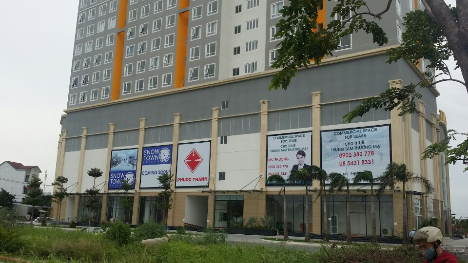 Cho thuê căn hộ mới nhận nhà, DT: 60m2(2PN-2WC) view về Bitexco, sông Sài Gòn