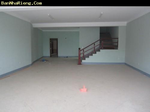 Cho thuê nhà mặt phố đường Nguyễn Trãi, P. Bến Thành, Quận 1, DT: 12x25m, 2 lầu, giá: 556.63 triệu