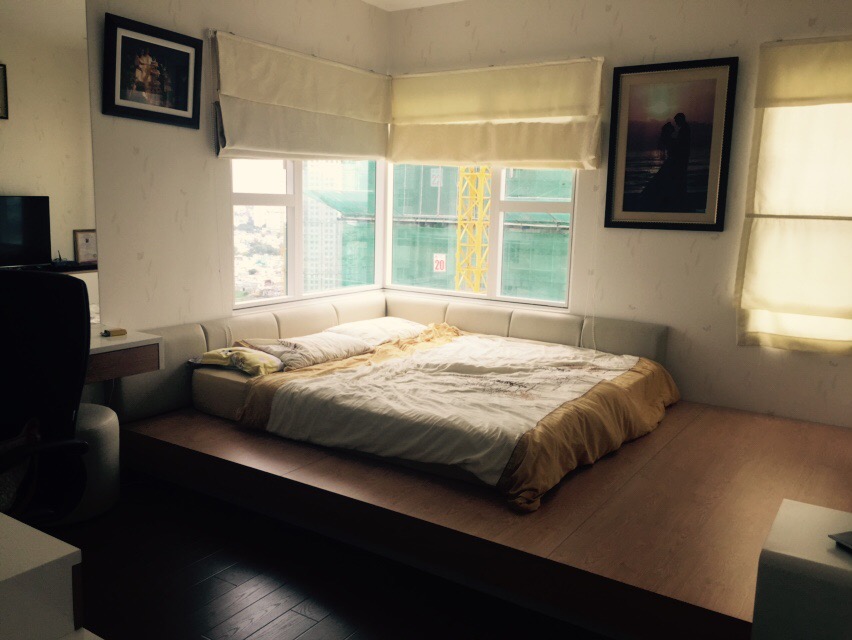 Cần cho thuê căn hộ Phú Hoàng Anh 2PN, 3PN nội thất có sẵn view sông cực mát, nhà mới 100%