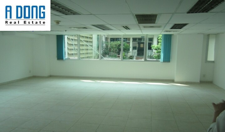 Văn phòng vip vị trí tốt Nguyễn Thị Minh Khai, Q3. DT 40m2 giá thuê 16tr/tháng - 0934 118 945