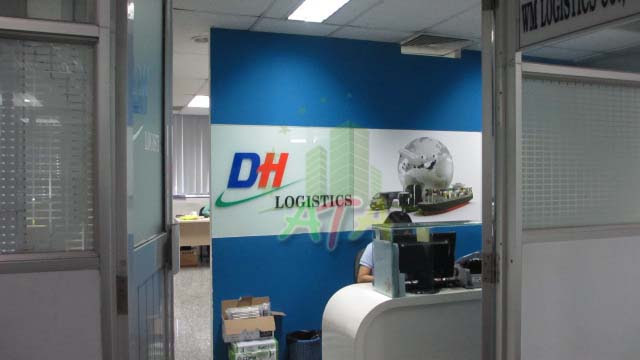 Văn phòng cho thuê ngang Cảng Sài Gòn, DT: 200 m2