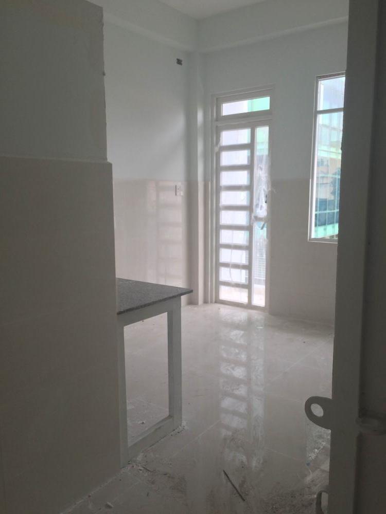Phòng trọ cho thuê Bùi Đình Túy, mới xây 100%, có thang máy, gác lửng