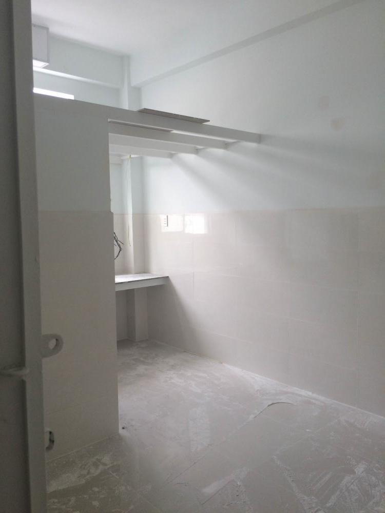 Phòng trọ cho thuê Bùi Đình Túy, mới xây 100%, có thang máy, gác lửng