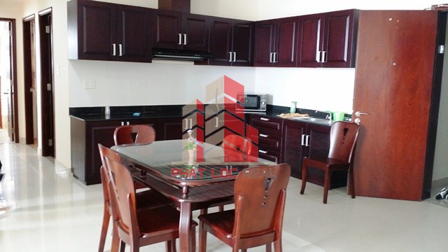 Cho thuê căn hộ 3PN Cao ốc Satra - Eximland, Phú Nhuận, Tp. HCM diện tích 135m2 giá 22 Triệu/tháng