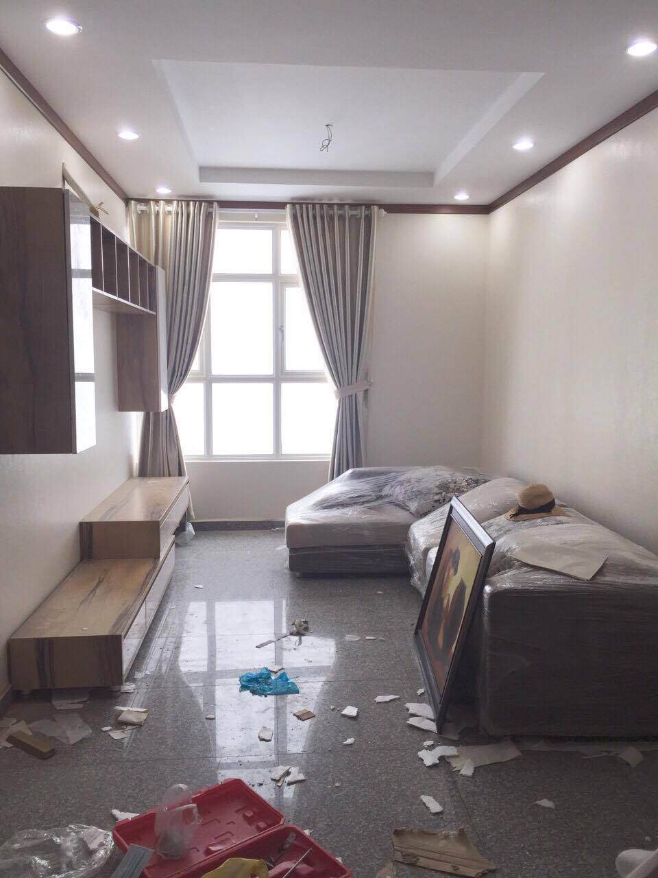 Cho thuê căn hộ Phú Hoàng Anh 3PN, full nội thất giá 13tr/tháng. LH: 0909625989