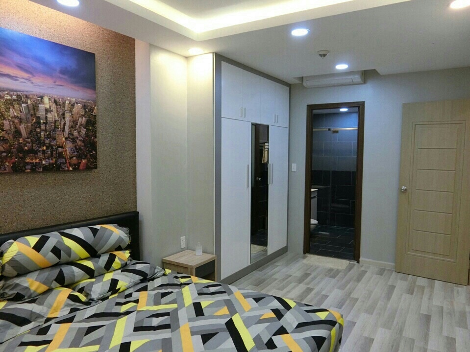 Cho thuê căn hộ 2 phòng ngủ, nội thất mới cao cấp, giá 30tr/tháng, LH 0906859902