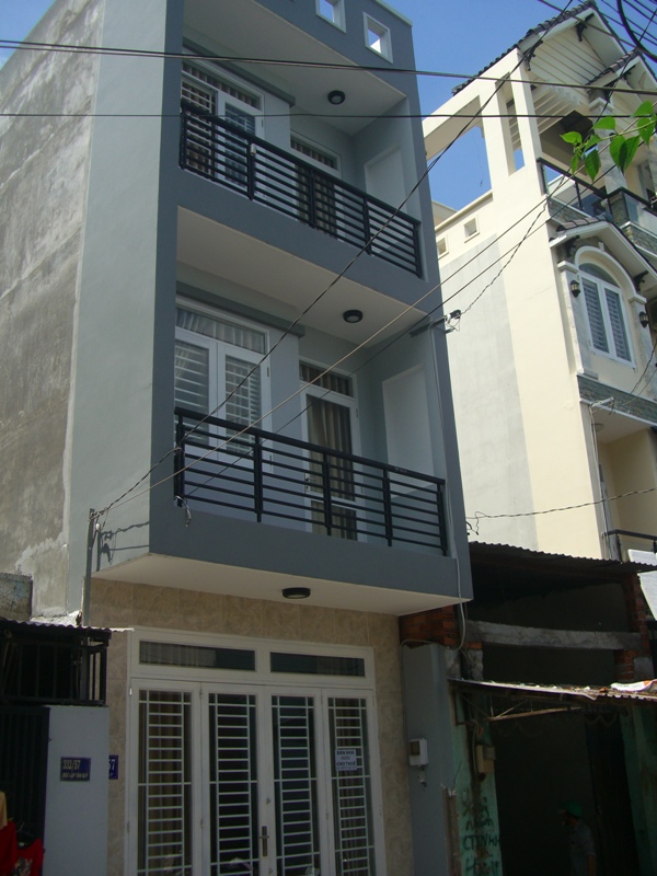 Nhà mới 4,2m x 17m, 4PN hẻm Trường Chinh, Tân Phú. Giá 12tr/th